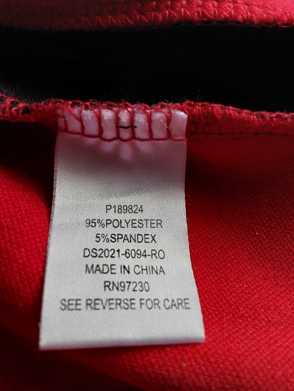 🌺 Like New Almost Famous Professional Red Dress with Black Trim - Picture 9 of 11